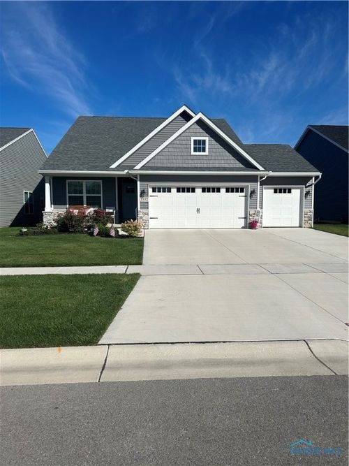 3412 Moonlit Pass, Monclova, OH, 43542-9837 | Card Image