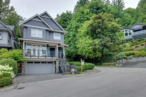 311 Avalon Dr, Port Moody, BC, V3H2X9 | Card Image