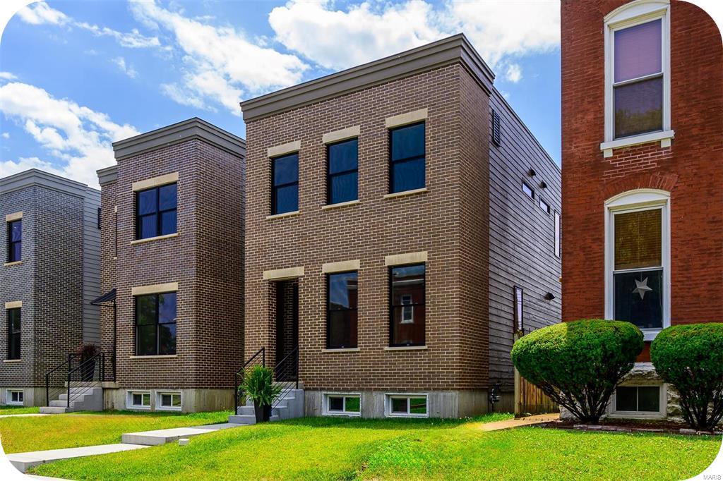 Norfolk Ave, Saint Louis, MO 63110