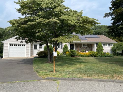 10 Lindgren Ter, Ansonia, CT, 06401-3338 | Card Image