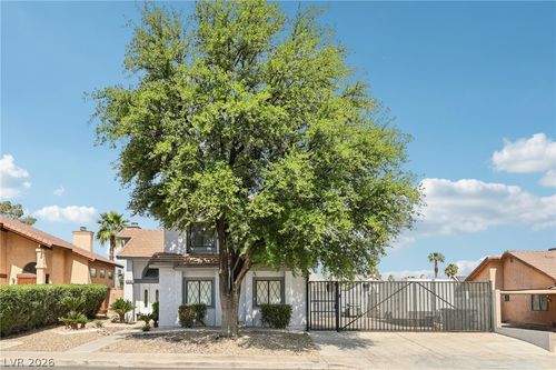 3258 Del Marino St, Las Vegas, NV, 89121-2301 | Card Image