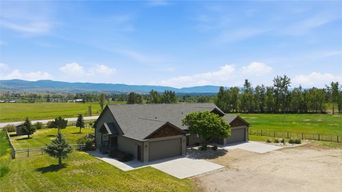 5872 Canyon Vista Dr, Florence, MT, 59833-6560 | Card Image