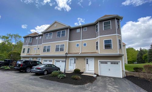 unit-20-81 N High St, Derry, NH, 03038-2282 | Card Image