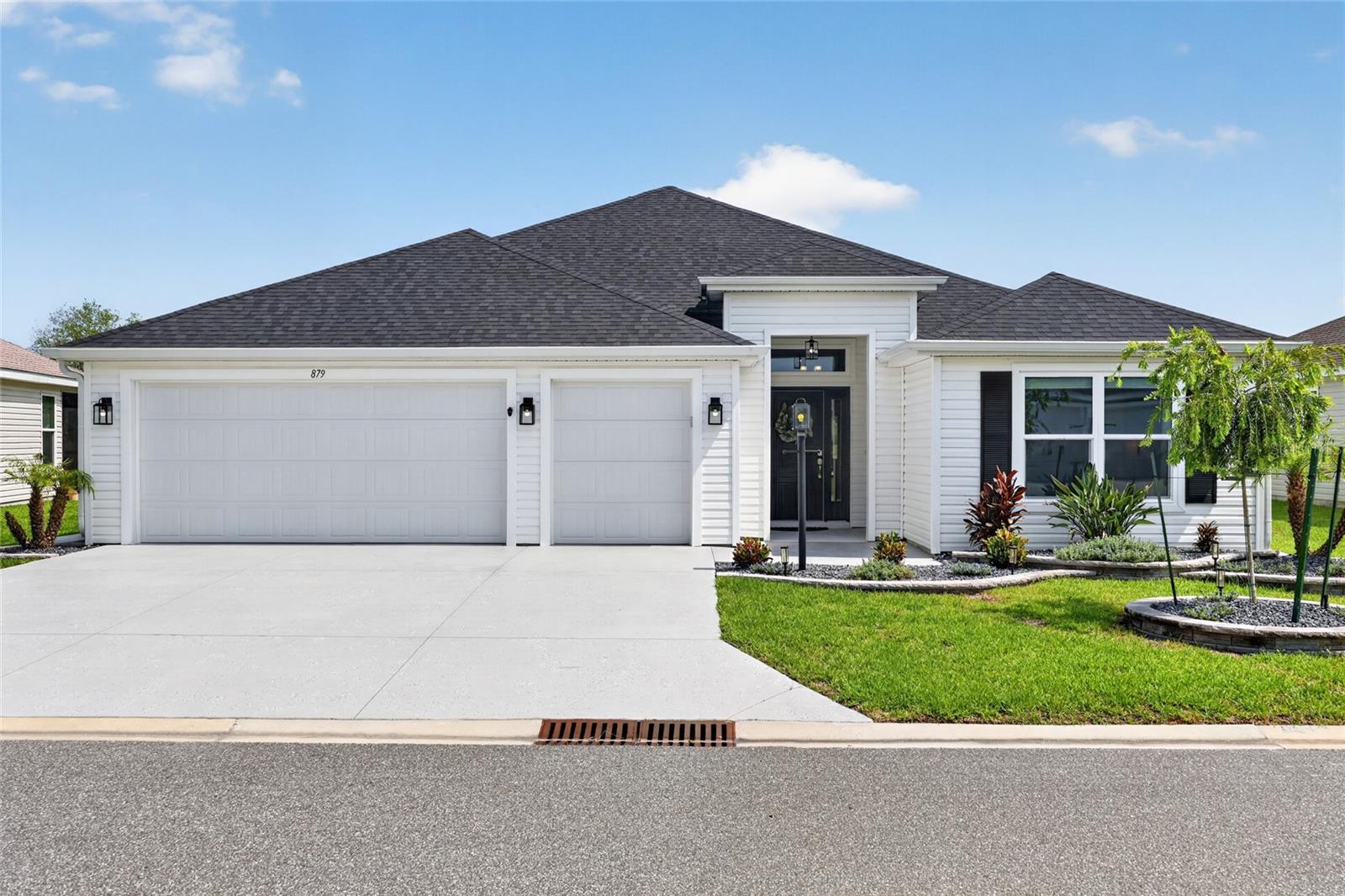 Residential in THE VILLAGES 2