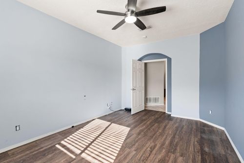 10904 Snowbird Drive, Albuquerque, NM, 87114 | Card Image