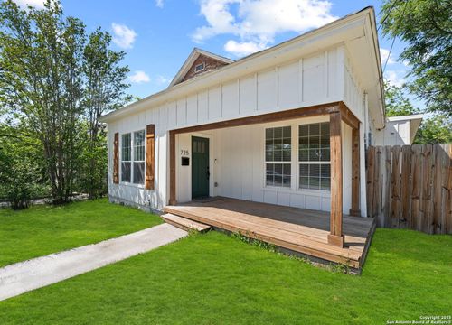 725 Westfall Ave, San Antonio, TX, 78210-2222 | Card Image