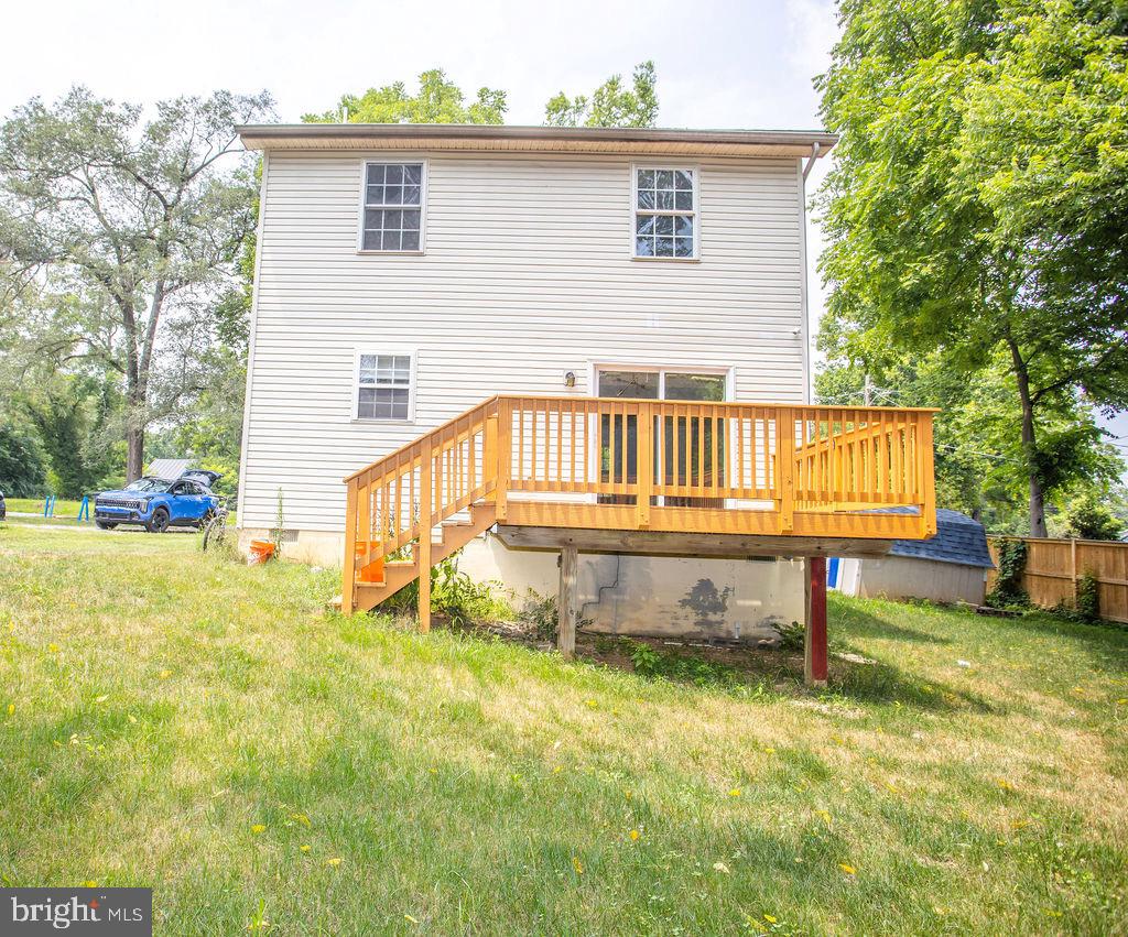 Residential in BOYCE 5