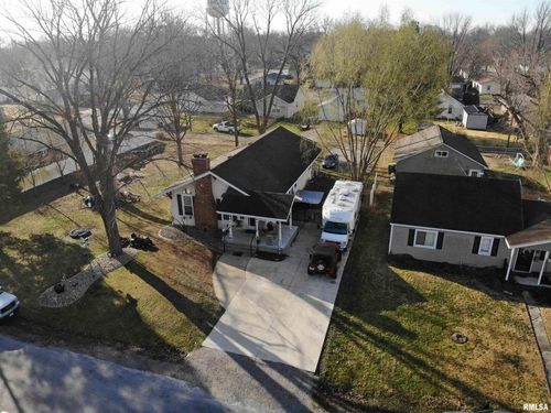 1750 Mulliken St, Carlyle, IL, 62231-1144 | Card Image