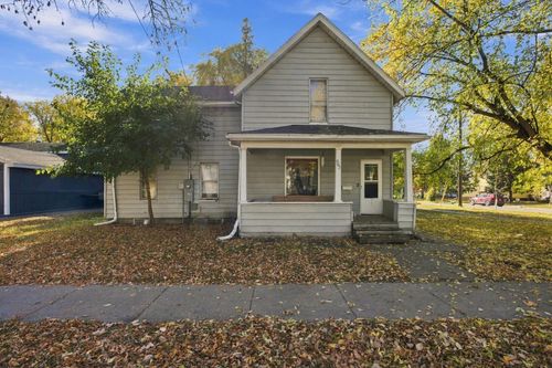903 7th Ave S, Moorhead, MN, 56560-3510 | Card Image