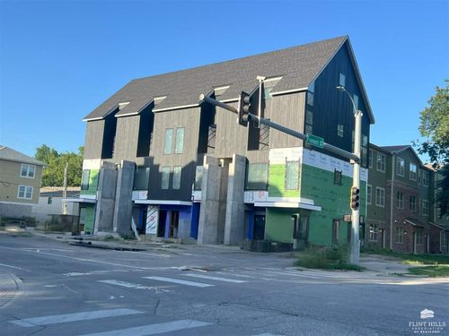 unit-202-502 N 11th St, Manhattan, KS, 66502-5306 | Card Image