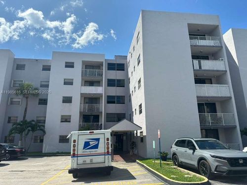 apt-319-8185 Nw 7th St, Miami, FL, 33126-4051 | Card Image