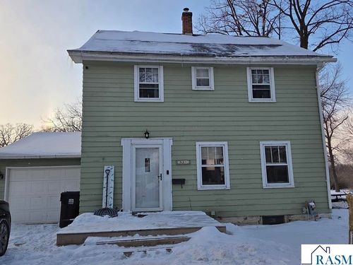 321 N Holland, Blue Earth, MN, 56013 | Card Image