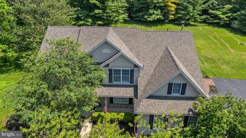 40 Chanticleer Dr, Glenmoore, PA, 19343-1836 | Card Image
