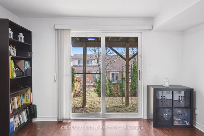 1343 Eagle Cres, House attached with 3 bedrooms, 2 bathrooms and 2 parking in Peterborough ON | Image 27