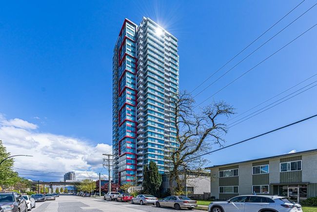1101 - 6658 Dow Avenue, Condo with 1 bedrooms, 1 bathrooms and 1 parking in Burnaby BC | Image 2