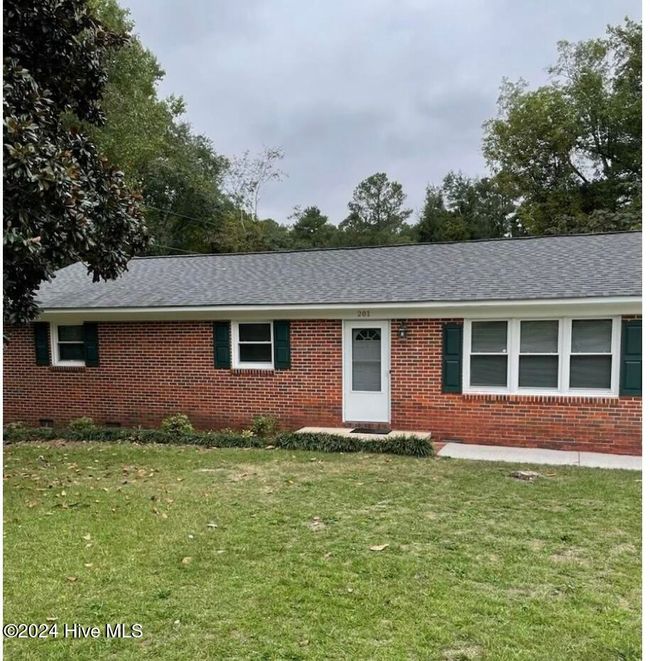 201 Shaw Rd, House other with 3 bedrooms, 2 bathrooms and null parking in Hamlet NC | Image 16