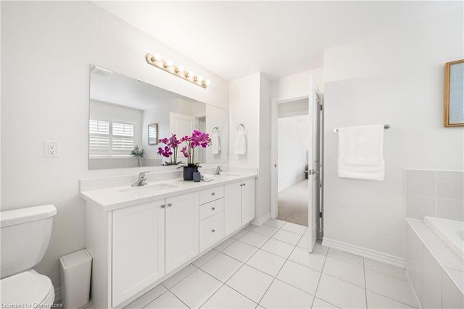4 Samuel Cres, House other with 4 bedrooms, 4 bathrooms and 4 parking in Springwater ON | Image 29