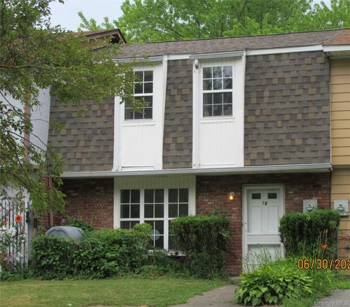 18 Black Stallion Court, Middletown, NY, 10940 | Card Image