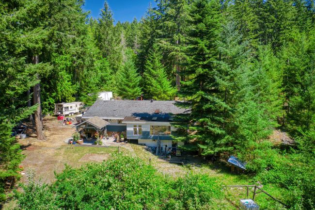 11515 Sunshine Coast Highway, House other with 3 bedrooms, 2 bathrooms and 5 parking in Pender Harbour BC | Image 16