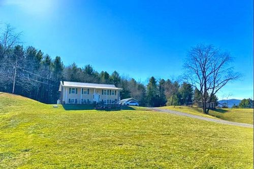 2047 Cline Rd, Rural Retreat, VA, 24368-3126 | Card Image