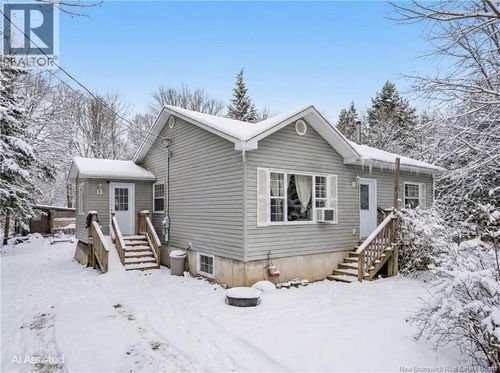 374 Rte 628, Penniac, NB, E3A8X5 | Card Image