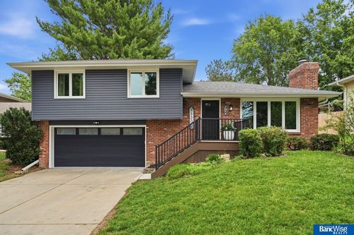 5720 S 50 Street, Lincoln, NE, 68516 | Card Image