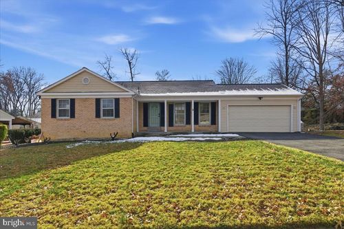 10921 Paynes Church Dr, FAIRFAX, VA, 22032-2922 | Card Image