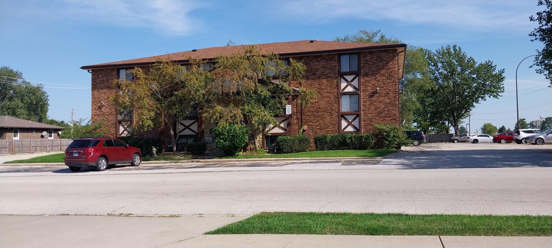 350 N Birch St, Manteno, IL 60950
