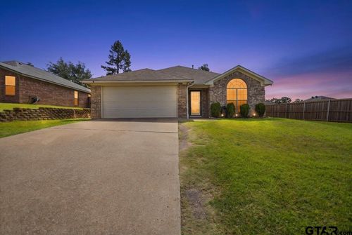 5832 Mustang Trl, Tyler, TX, 75707-2092 | Card Image