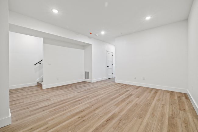20 | Image 28