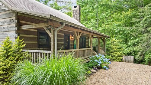 99 Ancient Way, Highlands, NC, 28741-7604 | Card Image
