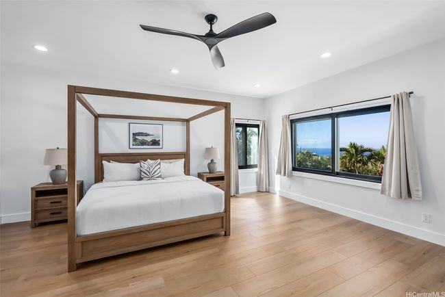 84-945 Alahele St, House other with 4 bedrooms, 4 bathrooms and 10 parking in Waianae HI | Image 13