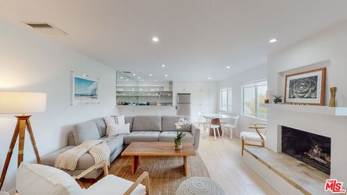 apt-22-22626 Pacific Coast Hwy, MALIBU, CA, 90265-5076 | Card Image