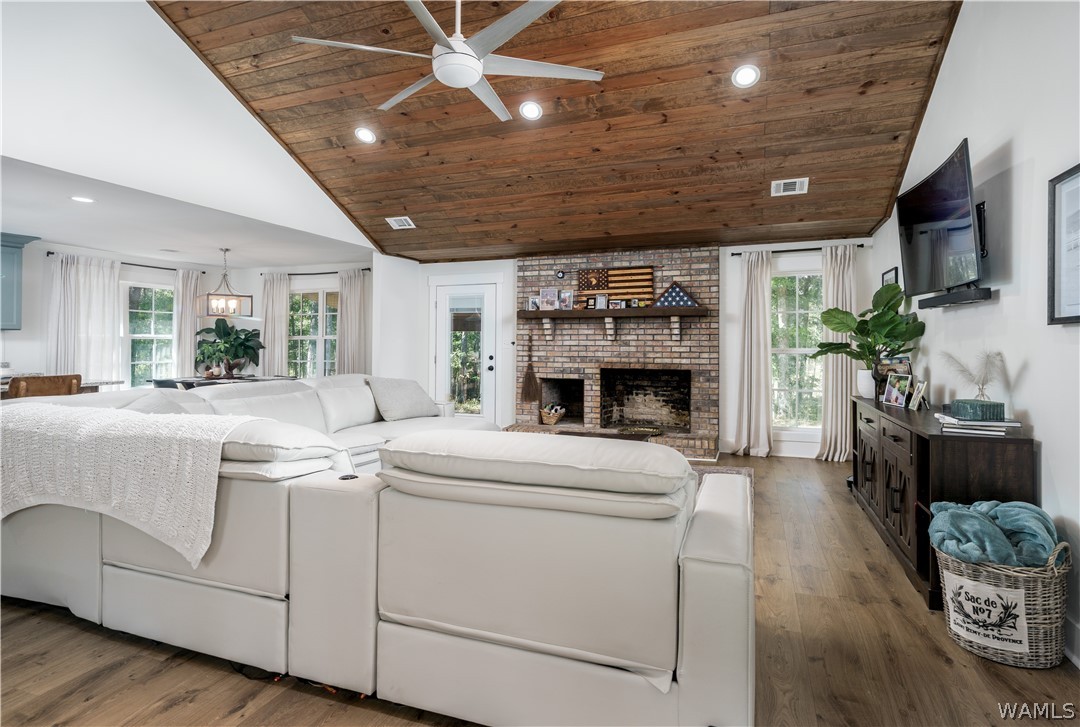 Residential in Northport 4