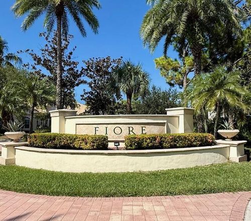 201-8201 Myrtlewood Cir W, Palm Beach Gardens, FL, 33418-6745 | Card Image