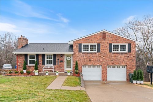 4855 Emblem Dr S, Pittsburgh, PA, 15236-2123 | Card Image