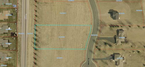 911 Amelia Ct Ne, Montgomery, MN, 56069-2126 | Card Image