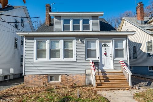 2-17 Peachtree Rd, Maplewood, NJ, 07040-1930 | Card Image