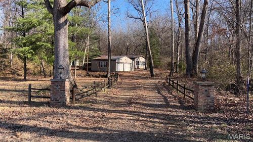 2954 Cardinals Ln, Chester, IL, 62233-2365 | Card Image