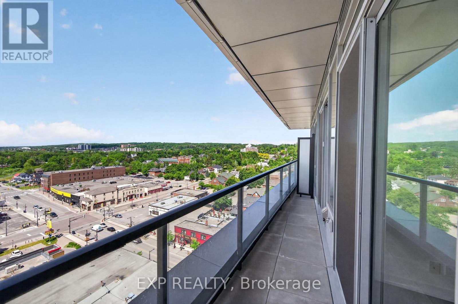 Residential in Barrie (City Centre) 2