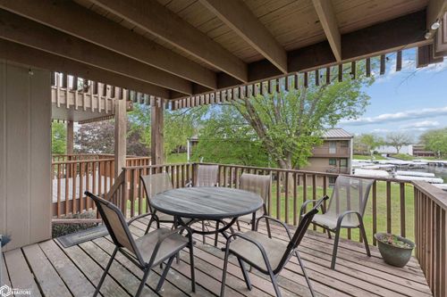 j-14-2700 N Shore Dr, Clear Lake, IA, 50428-1083 | Card Image