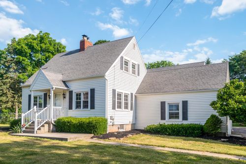 768 Barks Rd E, Marion, OH, 43302-6520 | Card Image