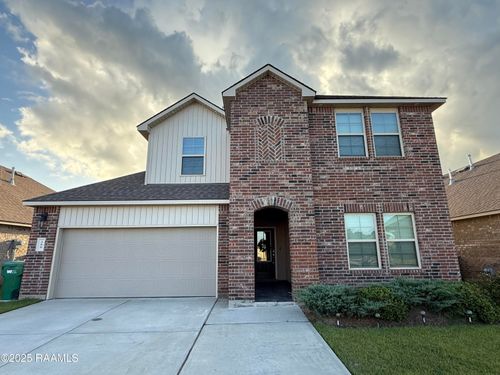 200 Broussard Hill Dr, Broussard, LA, 70518-7456 | Card Image