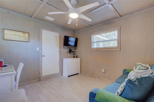 3200 W De Bazan Ave, House other with 3 bedrooms, 2 bathrooms and null parking in ST PETE BEACH FL | Image 20