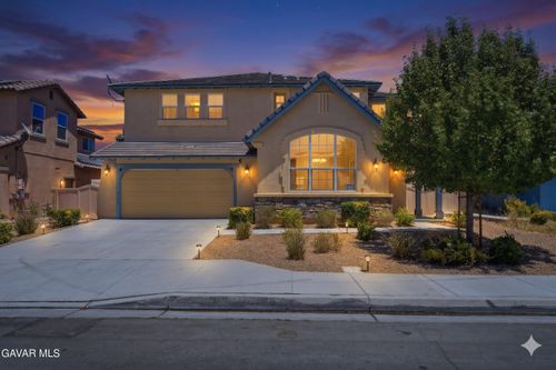 44040 Coral Drive, Lancaster, CA, 93536 | Card Image