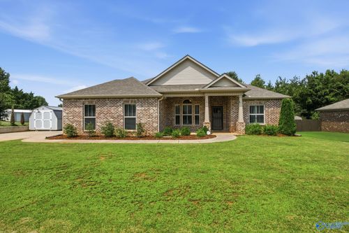 169 Andover Ln, Huntsville, AL, 35811-8664 | Card Image