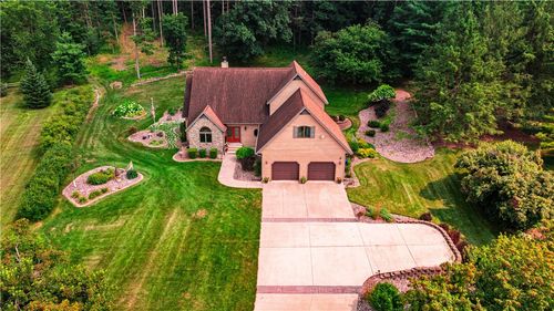 1745 S Highland Dr, Sparta, WI, 54656-1538 | Card Image