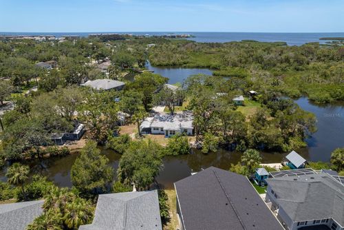 5270 Miller Bayou Dr, PORT RICHEY, FL, 34668-6225 | Card Image