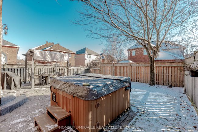 5 Forsyth Cres, House other with 4 bedrooms, 4 bathrooms and 4 parking in Georgetown ON | Image 40