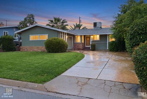 1819 Locust Ravine, Bakersfield, CA, 93306 | Card Image